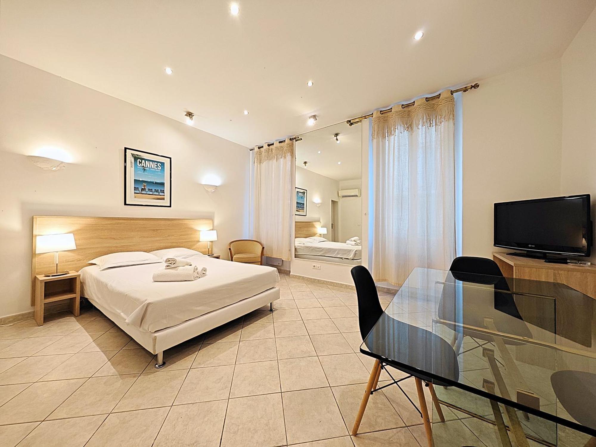 Viva Riviera 11 Rue Commandant Andre Apartment Кан Екстериор снимка